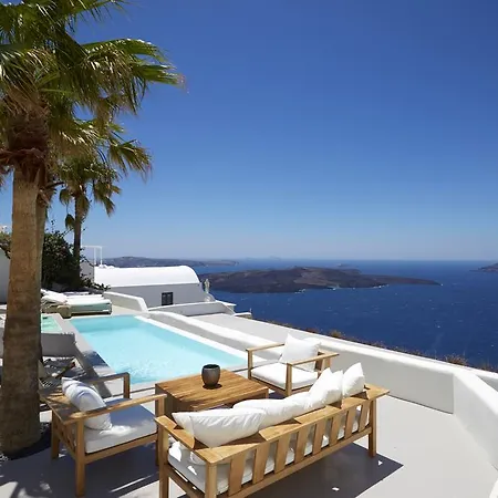 Villa Aura *